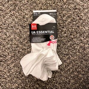 UA Essential Under Armour 8 Pairs Youth/Women White Socks
